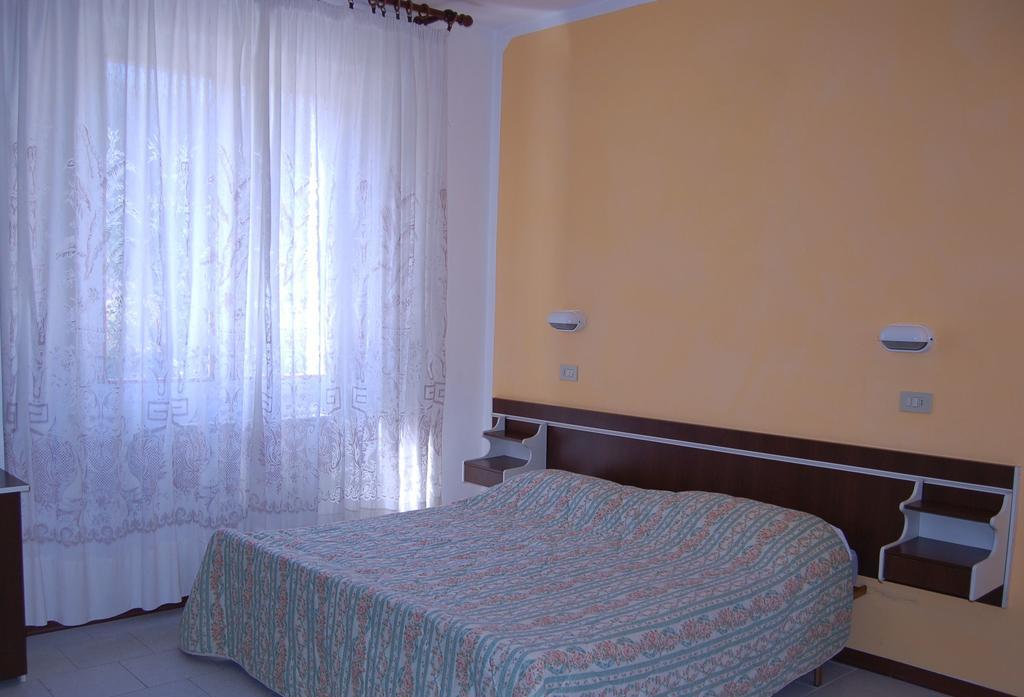 Hotel Vittoria เคียนเชียโนแตร์เม ภายนอก รูปภาพ